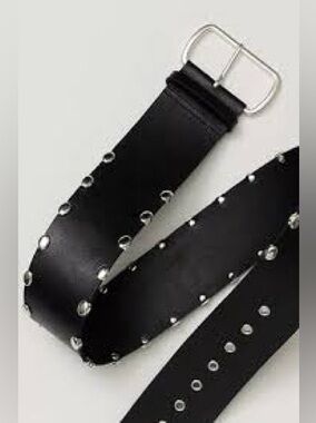 FREE PEOPLE STUDDED HIP BELT SIZE M/L NWT